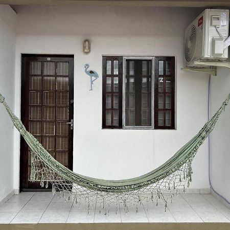 Kitnet Flamingo 31B Apartment Matinhos Luaran gambar