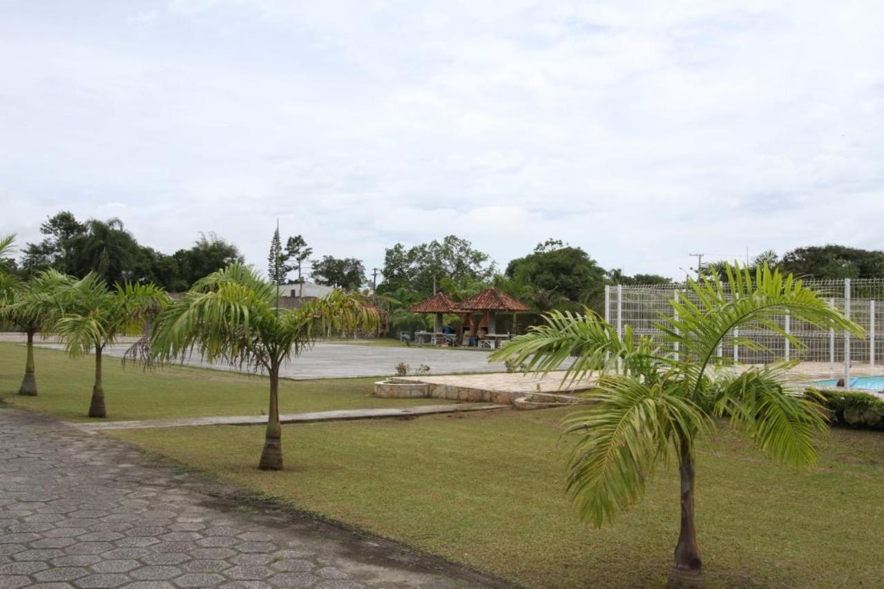 Kitnet Flamingo 31B Apartment Matinhos Luaran gambar